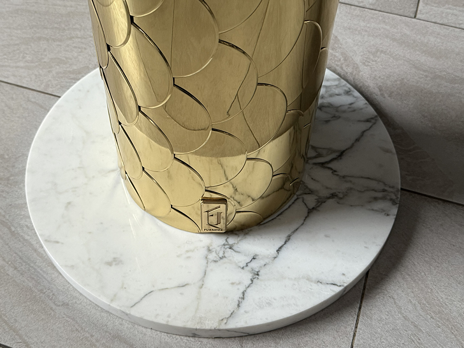 Стол кофейный Ar-Deco FG-076 круглый полированная латунь