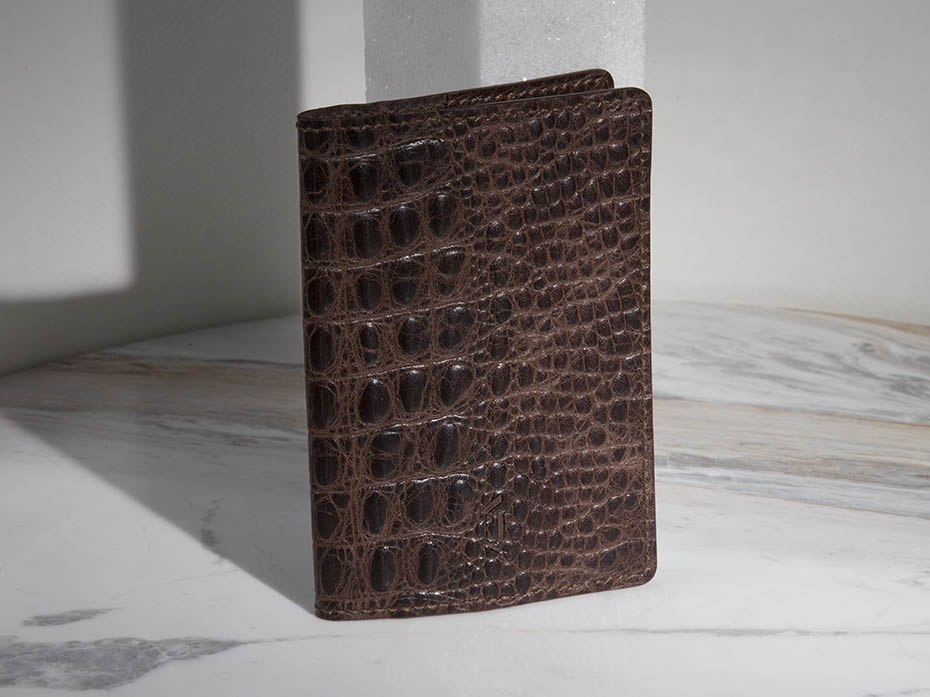 Обложка на паспорт FURNITEK модель FG-02017 из натуральной кожи цвет красно-коричневый