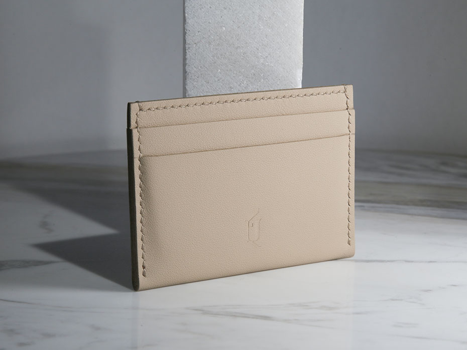 Картхолдер из натуральной кожи FURNITEK модель FG-041007 Elegans Power Beige, № 1