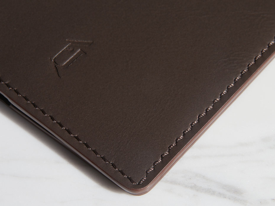 Обложка кожаная на паспорт FURNITEK модель FG-0202515 в подарочной коробке