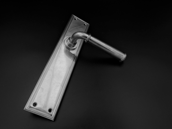 Дверная ручка на планке Frank Allart 77746071 античное серебро