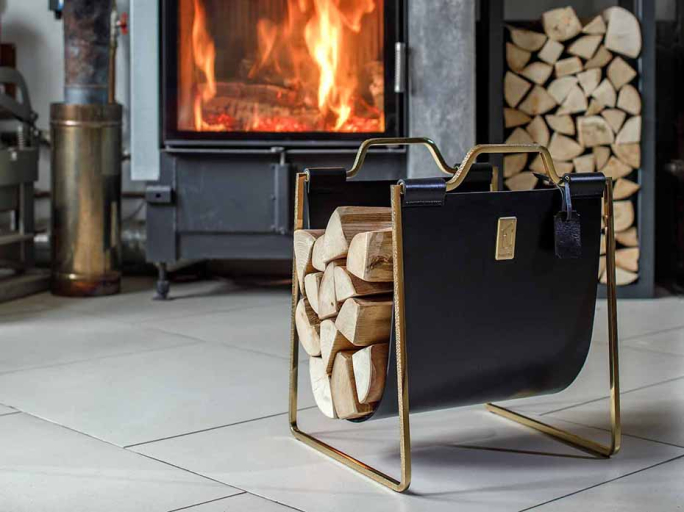 Дровница с кожаной вставкой FG-12027 полированная латунь + чеканка