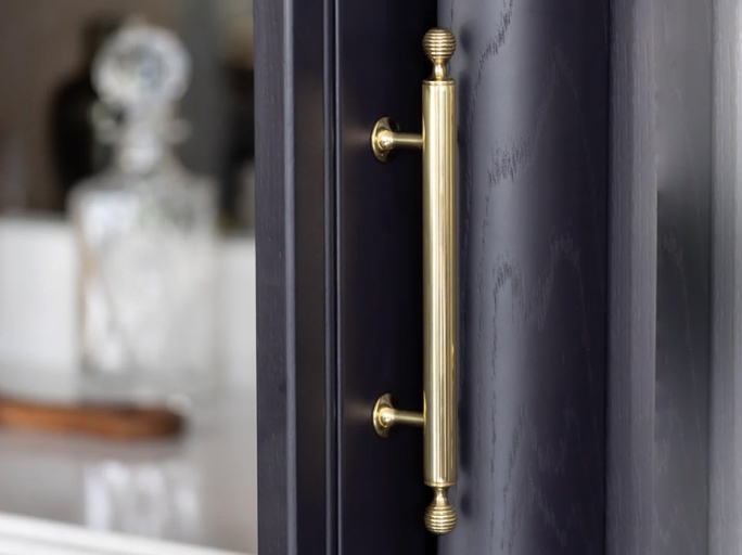 Мебельная ручка-скоба Armac Martin Merrick 330 мм матовая бронза