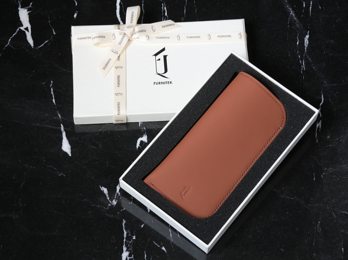 Футляр кожаный для очков FURNITEK FG-0101011 в подарочной коробке