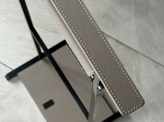 Напольная вешалка для одежды FURNITEK FG-095 из латуни и натуральной кожи чернёная латунь с полировкой