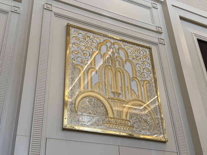 Картина со стеклом FURNITEK FG-304 в латунной раме фон белый