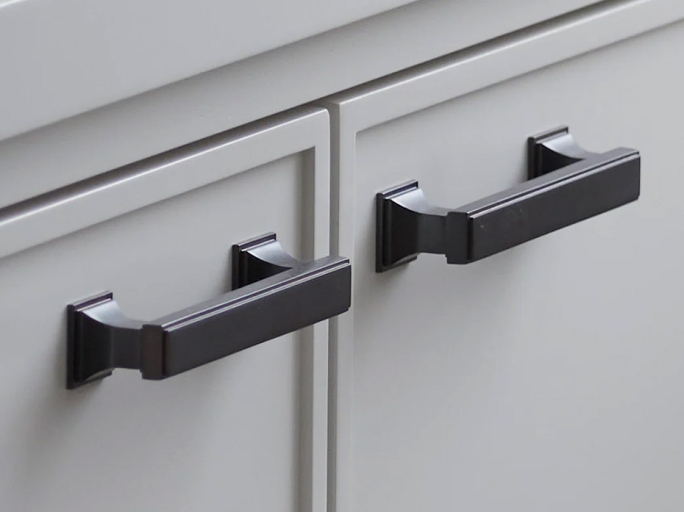 Мебельная ручка-скоба Armac Martin Jefferson 227 мм полированный хром